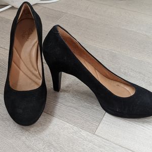 Clark's Indigo Pumps